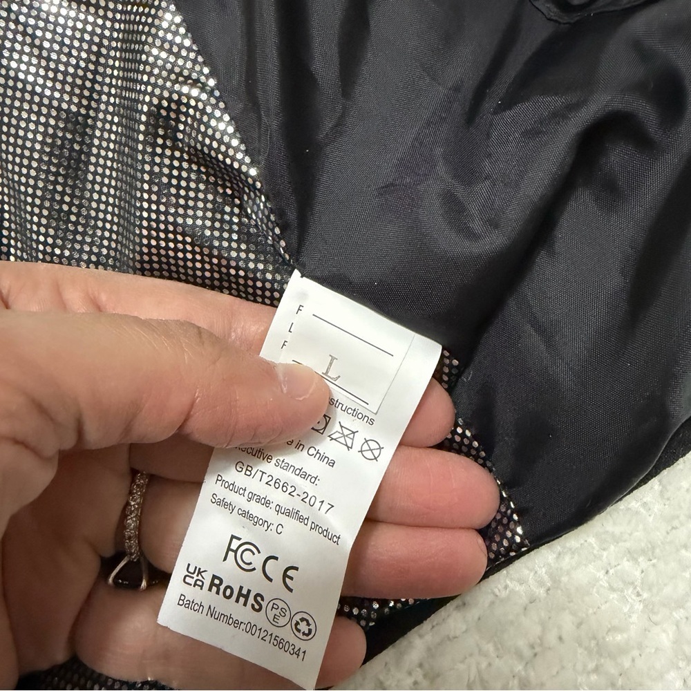 Toasty Body Heated Puffer Jacket Size Large with Power Bank - Picture 6 of 10